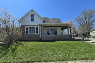 903 S Hinde St, Washington Court House, OH 43160 - Photo 1