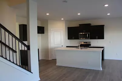 448 Park Vista Drive, Delaware, OH 43015 - Photo 4