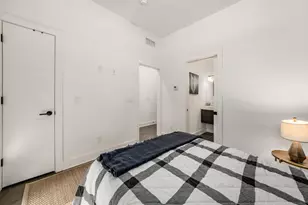 230 Neruda Ave, Columbus, OH 43215 - Photo 22