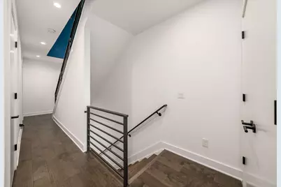 230 Neruda Avenue, Columbus, OH 43215 - Photo 30