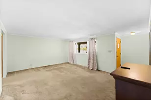 6909 Bartlett Rd, Reynoldsburg, OH 43068 - Photo 8