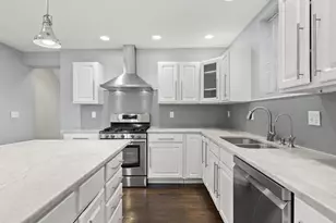 924 Hamlet St, Columbus, OH 43201 - Photo 16