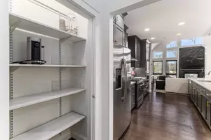 714 Fairway Blvd, Whitehall, OH 43213 - Photo 18