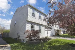 1076 Rendezvous Ln, Columbus, OH 43207 - Photo 2