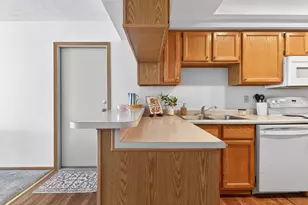 2679 Trottersway Dr, Columbus, OH 43235 - Photo 16