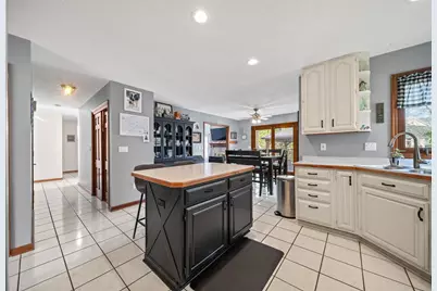 4581 Bent Creek Place, Grove City, OH 43123 - Photo 6