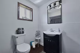 684 N State St, Marion, OH 43302 - Photo 12