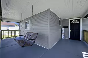 684 N State St, Marion, OH 43302 - Photo 6