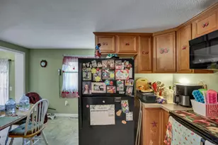 1892 Dyer Rd, Grove City, OH 43123 - Photo 12