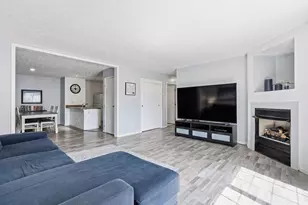 1990 Kyger Dr, Columbus, OH 43228 - Photo 8