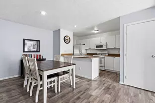 1990 Kyger Dr, Columbus, OH 43228 - Photo 14