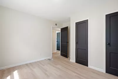 1074 S James Road, Columbus, OH 43227 - Photo 22