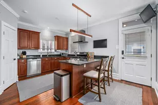 576 S Grant Ave, Columbus, OH 43206 - Photo 6