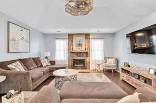 9472 Clermont Blvd, Powell, OH 43065 - Photo 8