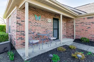 9472 Clermont Blvd, Powell, OH 43065 - Photo 2