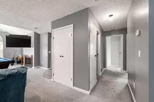 2444 Hooverside Ln, Grove City, OH 43123 - Photo 18