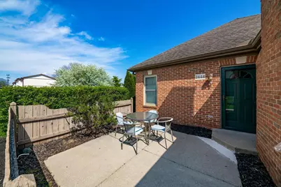 2444 Hooverside Lane, Grove City, OH 43123 - Photo 6