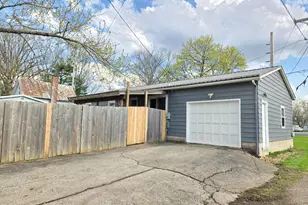 438 Mackey St, Galion, OH 44833 - Photo 4