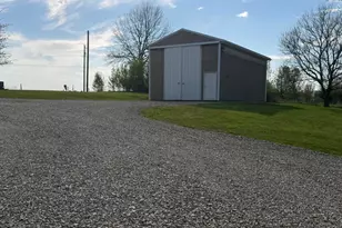 3585 Old Wheeling Rd, Zanesville, OH 43701 - Photo 6