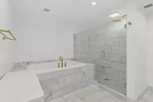 1 Miranova Pl, Columbus, OH 43215 - Photo 20