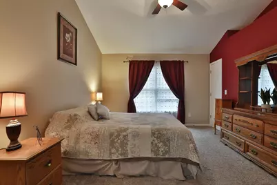 641 Meadows Drive, Delaware, OH 43015 - Photo 30