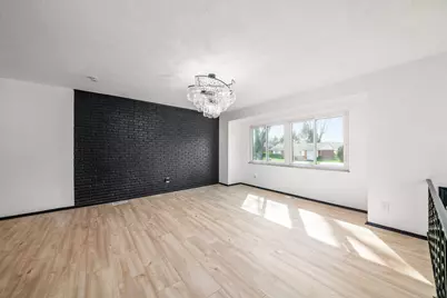 5548 Roche Drive, Columbus, OH 43229 - Photo 8