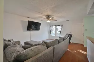 6998 Wind River Dr, Reynoldsburg, OH 43068 - Photo 6