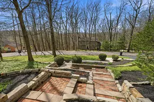 328 Pine Tree Dr NE, Granville, OH 43023 - Photo 8