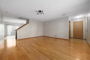 664 Penn St, Galloway, OH 43119 - Photo 8