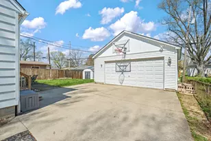 1172 Matthias Dr, Columbus, OH 43224 - Photo 34