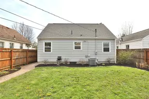 312 E Royal Forest Blvd, Columbus, OH 43214 - Photo 42