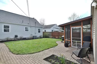 312 E Royal Forest Boulevard, Columbus, OH 43214 - Photo 8