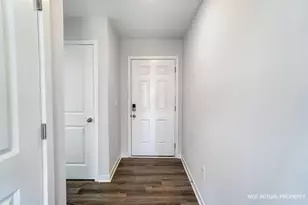 3746 Foundation Circle Dr, Zanesville, OH 43701 - Photo 2