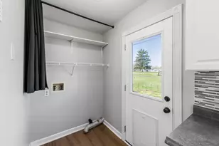 580 Coshocton Ave, Thornville, OH 43076 - Photo 18
