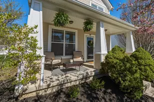 4447 Pebble Beach Dr, Grove City, OH 43123 - Photo 2