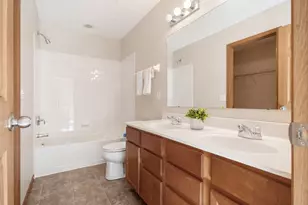 107 Arrowfeather Ln, Lewis Center, OH 43035 - Photo 16