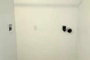 8800 Hubbard Dr N, Galloway, OH 43119 - Photo 10