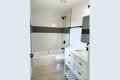 8800 Hubbard Drive N, Galloway, OH 43119 - Photo 12