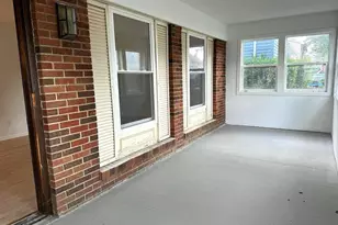 8800 Hubbard Dr N, Galloway, OH 43119 - Photo 16