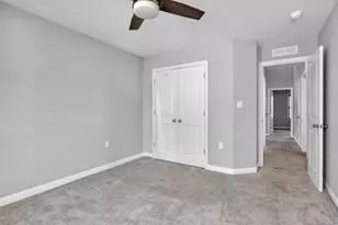 530 E Beck St, Columbus, OH 43206 - Photo 22