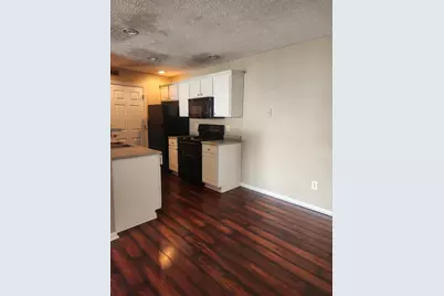 5423 Garden Ridge, Columbus, OH 43228 - Photo 4