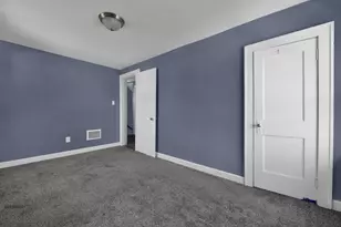 1408 Briarwood Ave, Columbus, OH 43211 - Photo 16