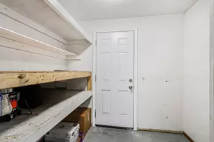 4919 Dublin Falls, Columbus, OH 43221 - Photo 30