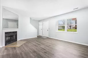 4919 Dublin Falls, Columbus, OH 43221 - Photo 4