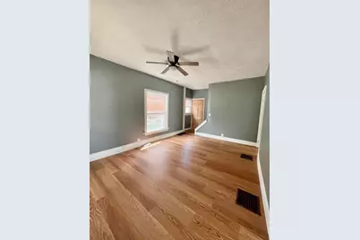 429 W Columbia Street, Marion, OH 43302 - Photo 10