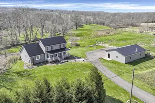 5314 Licking Valley Rd NE, Nashport, OH 43830 - Photo 2