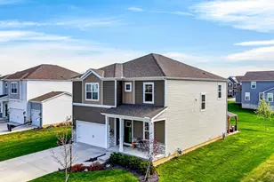 184 Balderson Dr, Pickerington, OH 43147 - Photo 2