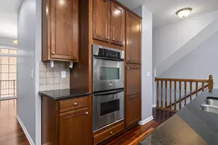 67 Highland Pointe Cir, Columbus, OH 43235 - Photo 16
