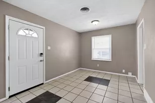 1819 Ransburg Ave, Columbus, OH 43223 - Photo 6