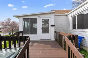 691 S Hampton Rd, Columbus, OH 43213 - Photo 6